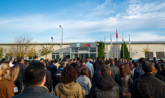 İstanbul Havalimanı'nda Atatürk'e saygı töreni