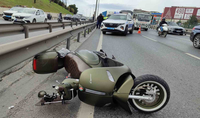Küçükçekmece'de motosiklet kazası: 1ölü