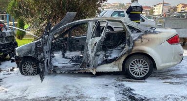 Yakıt aldıktan sonra otomobil alev aldı: 2 araç kullanılamaz hale geldi