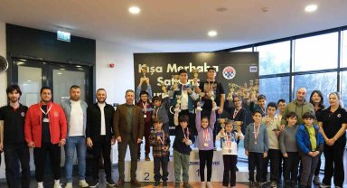 Büyükçekmece'de Kışa Merhaba Hızlı Satranç Turnuvası nefesleri kesti