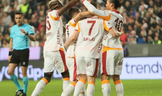 Galatasaray, Antalyaspor'a karşı yenilmezlik serisini 19 maça çıkardı