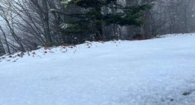 Kartepe beyaza büründü, kartpostallık görüntüler ortaya çıktı