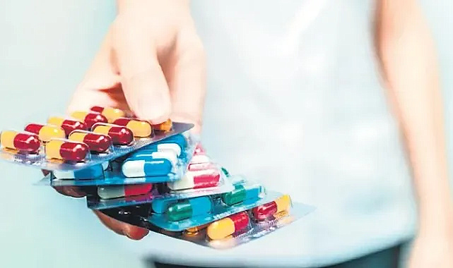 Komşu Tavsiyesiyle Antibiyotik Almayın: Bağırsak Sağlığı 6 Ay Bozuluyor