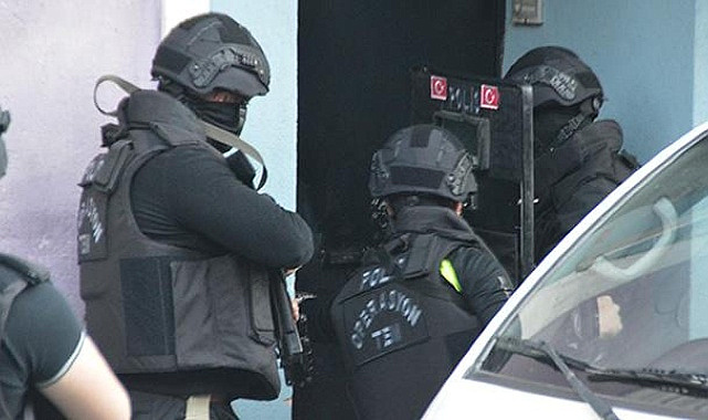 Sakarya'da 72 İlde Dev Uyuşturucu Operasyonu: Milyonlarca Hap Ele Geçti