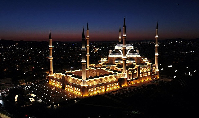 Üç Aylar Aynı Yılda İkinci Kez Başlıyor