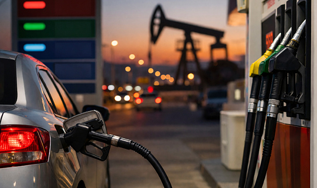 Motorinden Sonra Benzine Zam