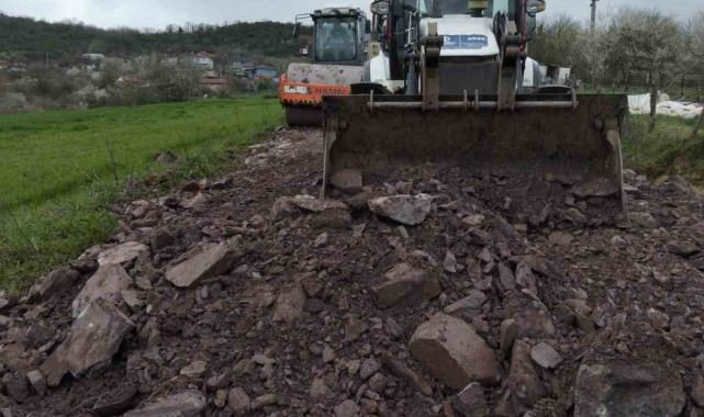 Bozulan yollara hızlı müdahale