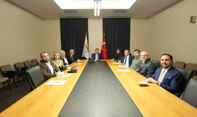 Hekimsen, Prof. Dr. Halit Yerebakan ile sağlık sisteminin geleceğini konuştu