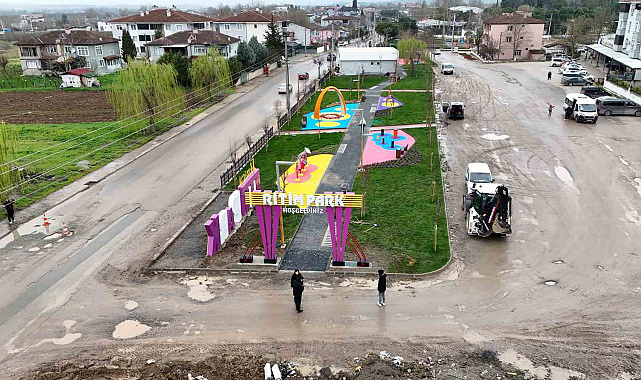 Söğütlü'de müzikli parkın inşaatına sona gelindi