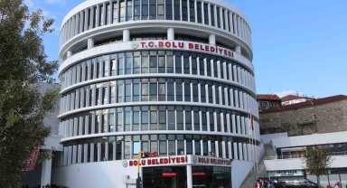 3 Belediye Başkan Yardımcısı tutuklanan Bolu Belediyesi'nde yeni atama