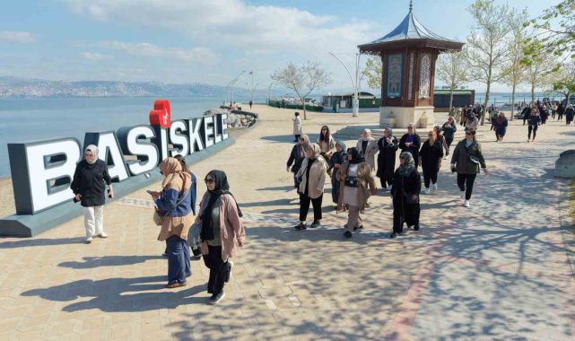 Başiskele'de kadınlar sağlıklı yaşam yürüyüşünde buluştu