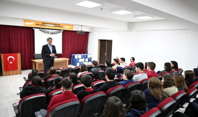 Başkan Kocaman: "Gençler en önemli değerlerimiz"