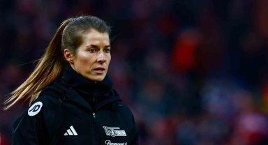 Bundesliga'nın ilk kadın teknik direktörü Marie-Louise Eta oldu