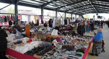 Düzce Belediyesi 3. kapalı pazaryerini hizmete açtı