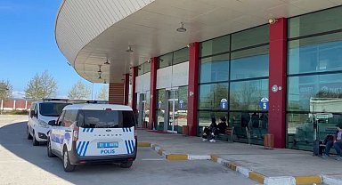 Düzce'de otogarda şüpheli ölüm sabah ortaya çıktı