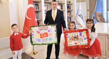 Esenyurt Belediye Başkan Vekili Aksoy'a 23 Nisan'da anlamlı ziyaret