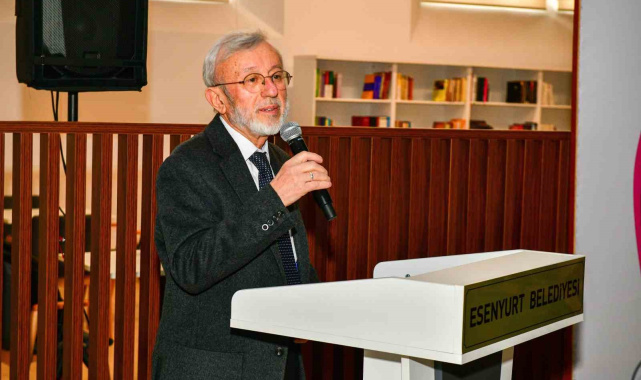 Esenyurt'ta hat sanatı söyleşisi yoğun ilgi gördü