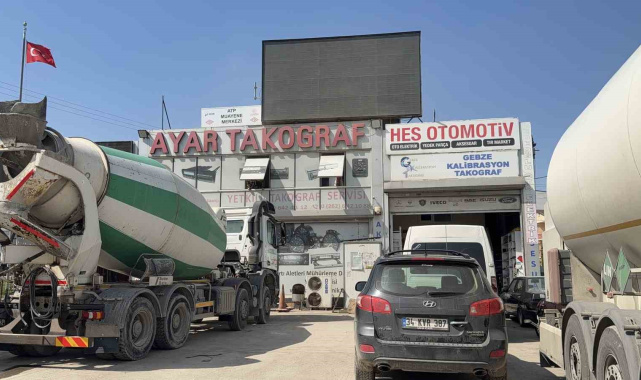 Gebze'de iş yerinde yangın çıktı
