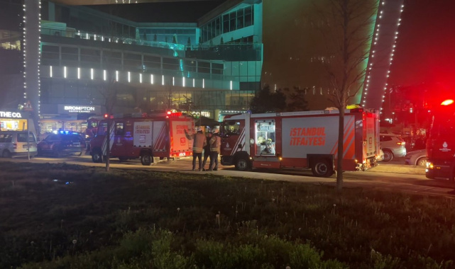 Kağıthane'de alışveriş merkezinde yangın paniği