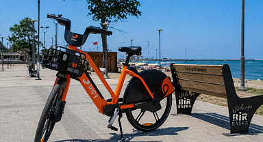 Karasu sahilinde elektrikli bisiklet dönemi: sayı 150’ye yükseldi