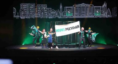 Kocaelispor'un 60. yılında "Efsane Forma" tiyatro oyunu sahnelendi