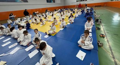 Kuşak sınavı başarıyla tamamlandı