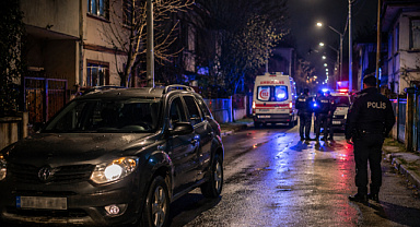 Pamukova’da korkunç olay! tartışma faciaya dönüştü: babalarını araçla ezip kaçtılar