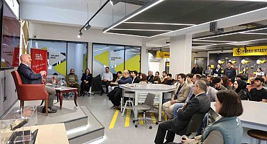 Rektör Sözbir ülkemizin uydu çalışmalarını anlattı