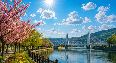 Sakarya’da Hafta Sonu Bahar Zirvesi: 23 Dereceyi Görecek, Sonra Ani Serinlik!