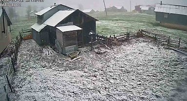 Sakarya'nın yüksek kesimleri beyaza büründü