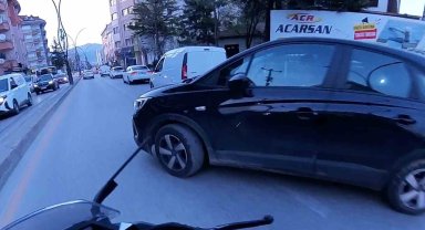 Trafik tartışmasında gerçeği kask kamerası ortaya çıkardı