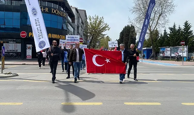 Türkiye Ayakta! Meydanlardaki İsyan Sürerken Okuldan Katliam Haberi Geldi
