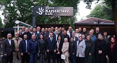AK Parti'de kusursuz toplantı