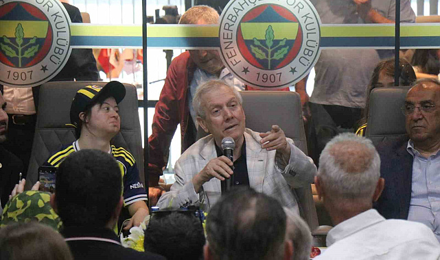 Aziz Yıldırım, Sakarya'da Fenerbahçeliler ile buluştu