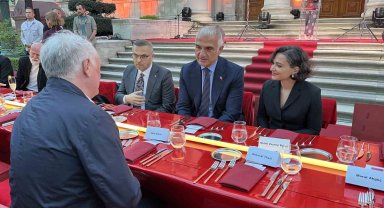 Bakan Ersoy: "İstanbul tarih boyunca yalnızca bir şehir değil, tasarımın, mimarinin ve zanaatın merkezi olmuştur"