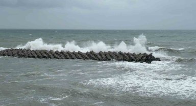 Batı Karadeniz'de fırtına uyarısı