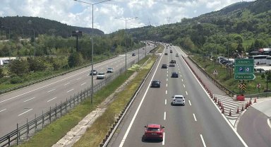 Bolu geçişinde bayram trafiği akıcı seyrediyor