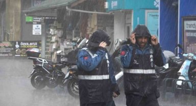 Bolu'da kuvvetli sağanak hayatı olumsuz etkiledi