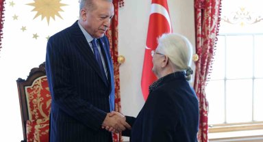 Cumhurbaşkanı Erdoğan, Adnan Menderes ve dava arkadaşlarının ailelerini kabul etti