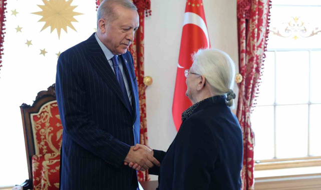 Demokrasi şehitleri mağdurları ilk kez Dolmabahçe'de