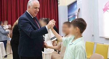 Devlet korumasındaki çocuklara bayram ziyareti