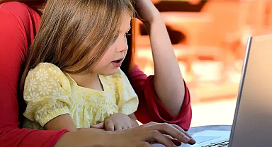 Doğum yapan annelere ek destek: Analık ödeneği süresi uzatıldı