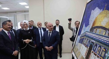 Engelli kursiyerler hünerlerini sergiledi
