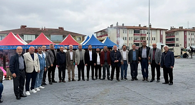 Erzurum Cağ Kebabı Festivali'nde hemşehri dernekleri buluştu