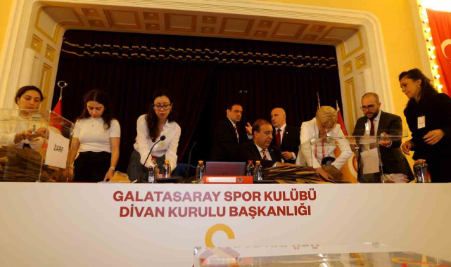 Galatasaray seçiminde oy sayma işlemi başladı