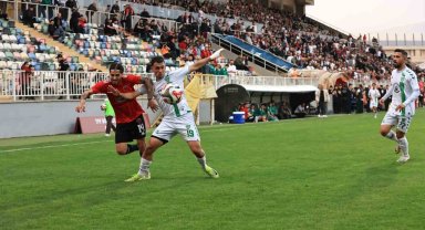 Gölcükspor, 5 yıl aradan sonra 3. TFF Lig'e yükseldi