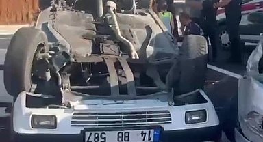 Hastane kavşağında kaza: 5 yaralı
