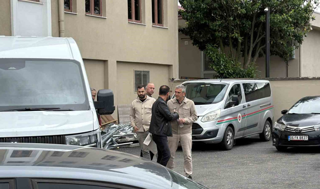 İrtikap soruşturması kapsamında göz altına alınan Akçakoca Belediye Başkanı Fikret Albayrak tutuklandı