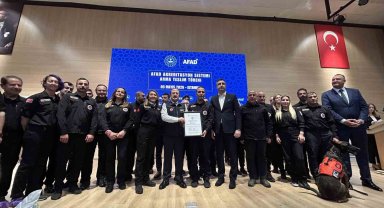 İstanbul'da 2 bin 141 arama kurtartma gönüllüsü AFAD peçini taktı