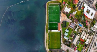 İzmit'te sahil şeridi eğitim, spor ve sosyal projelerle yeniden şekilleniyor